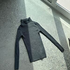 Womens XS Sweater Charcoal Grey Wool Turtleneck Soft Cozy Layer Long Sleeve